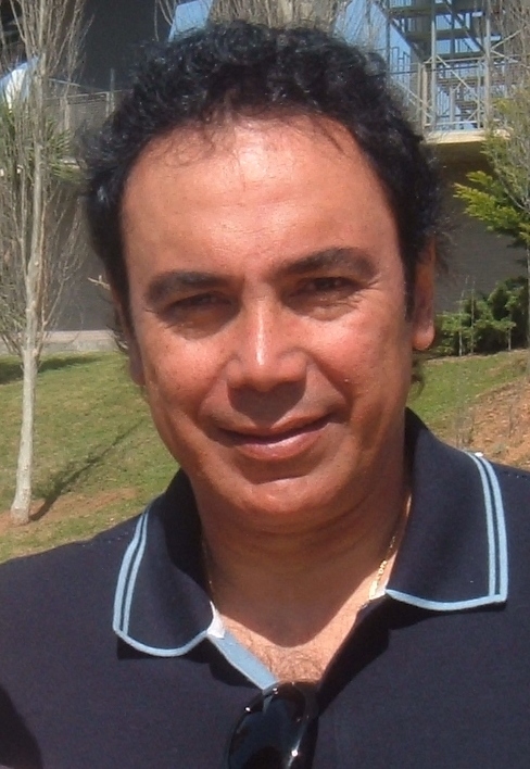 How Hugo Sanchez Built His $15M Wealth: From Pitch to Property